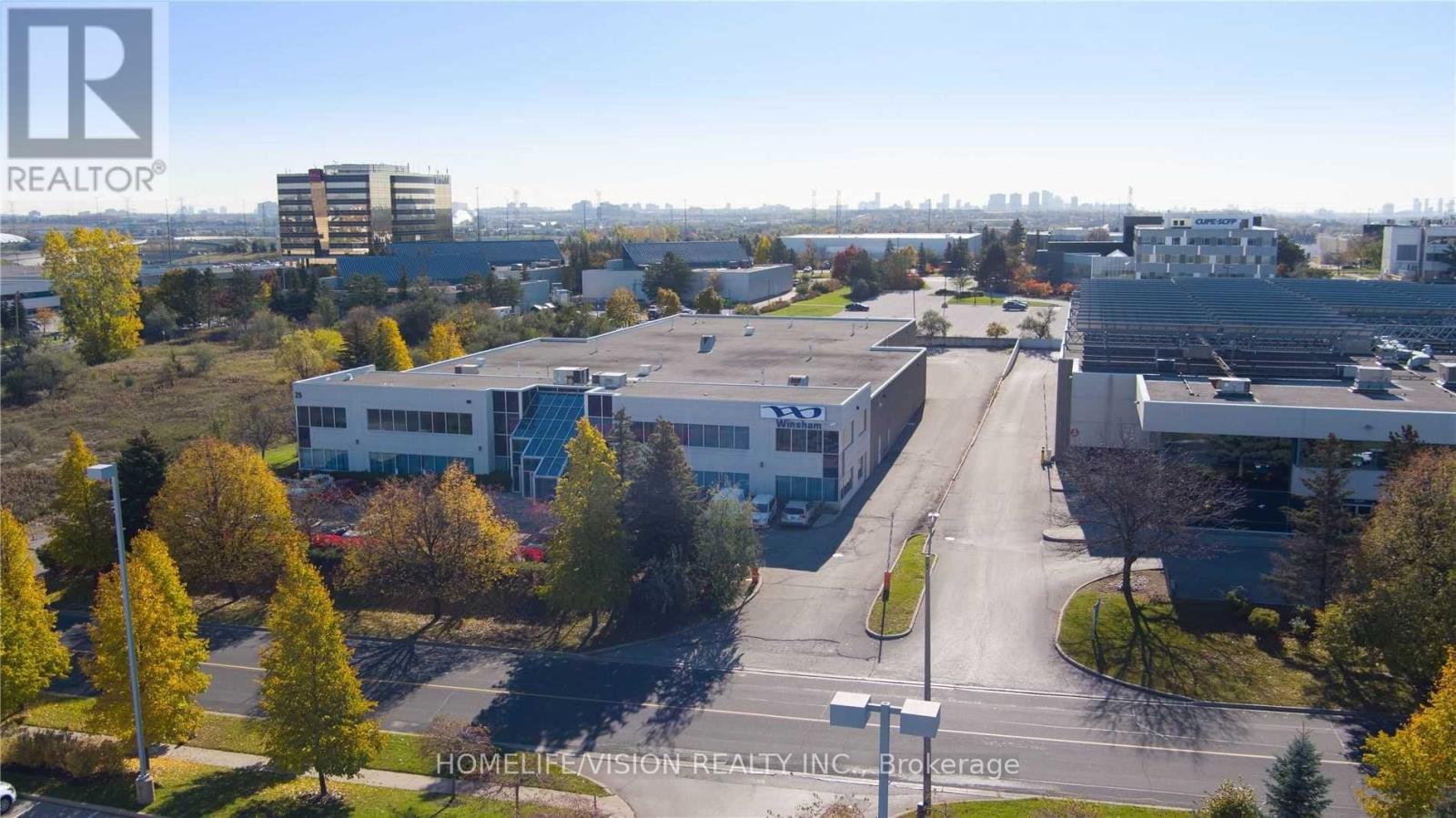 25 Minthorn Boulevard, Markham, Ontario  L3T 7N5 - Photo 7 - N13130104