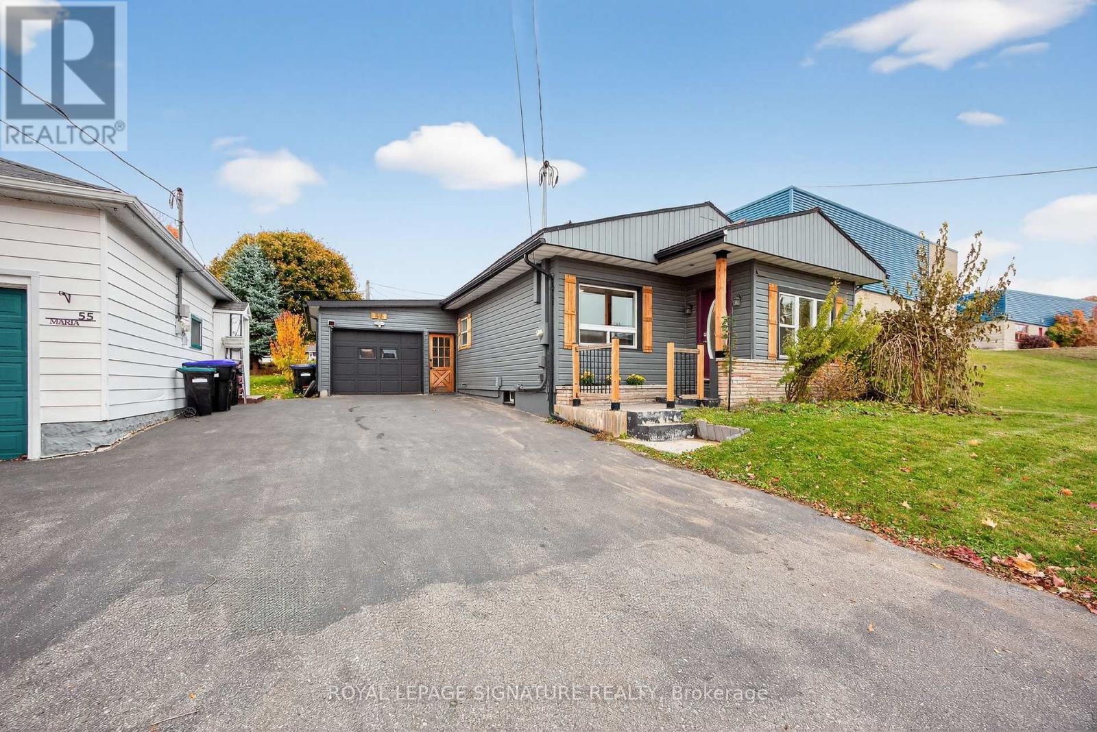 57 Maria Street, Penetanguishene, Ontario  L9M 1L3 - Photo 5 - S13144474
