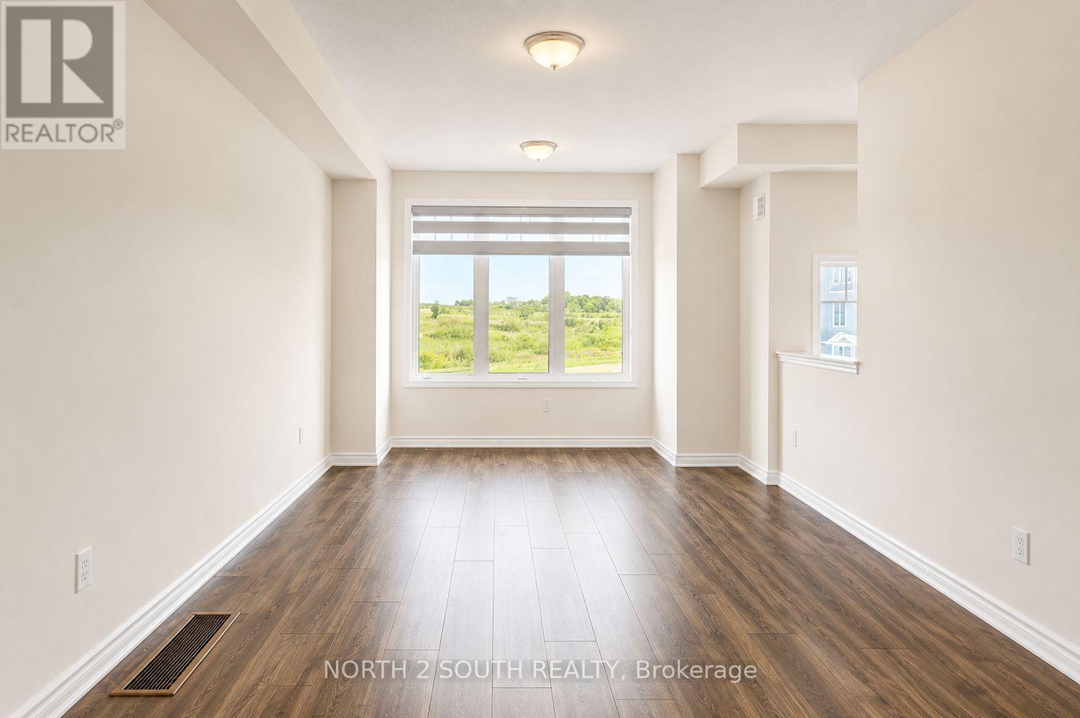 30 Lana Circle, Wasaga Beach, Ontario  L9Z 0L2 - Photo 5 - S13144546