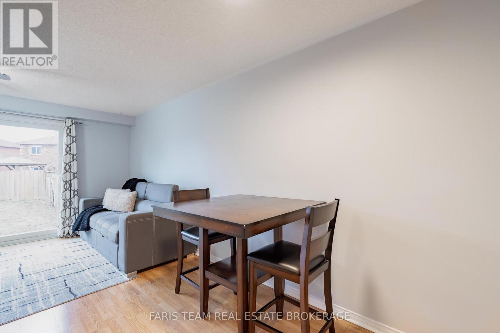 47 Bibby Court, Barrie (Holly), Ontario  L4N 8T4 - Photo 8 - S13144562