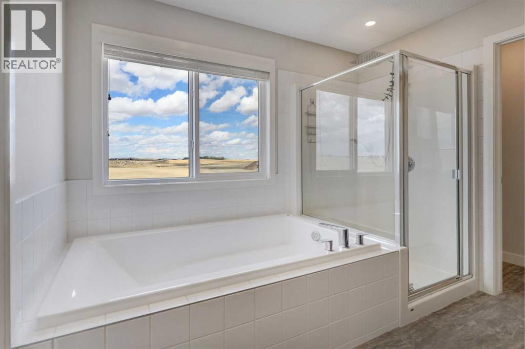 468 Livingston View NE, Calgary, Alberta  T3P 0Z7 - Photo 18 - A2310874