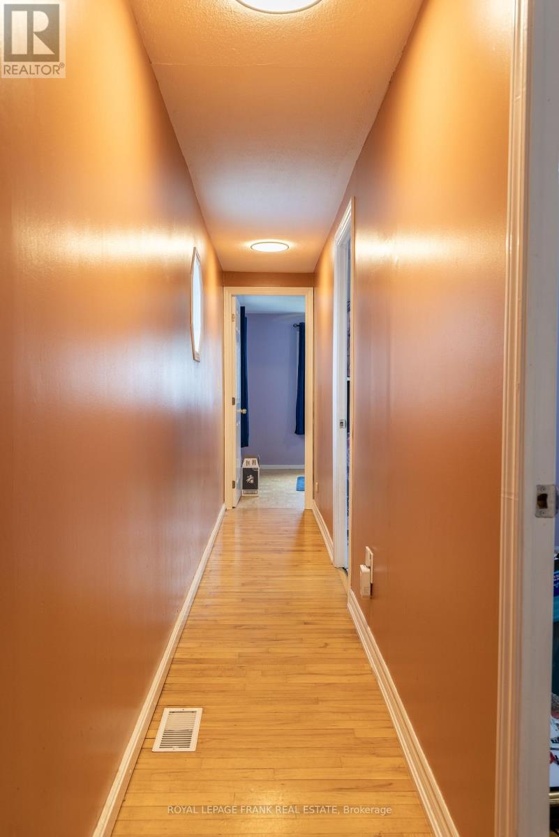 5 Clipper Street, Kawartha Lakes, Ontario  K0M 1L0 - Photo 9 - X13143660