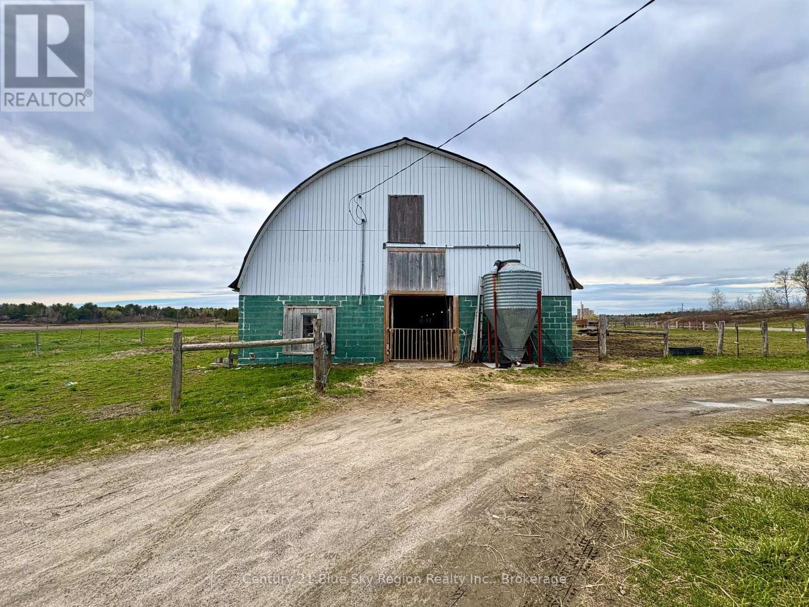 700 Piquette Road, West Nipissing, Ontario  P0H 2M0 - Photo 22 - X13144748
