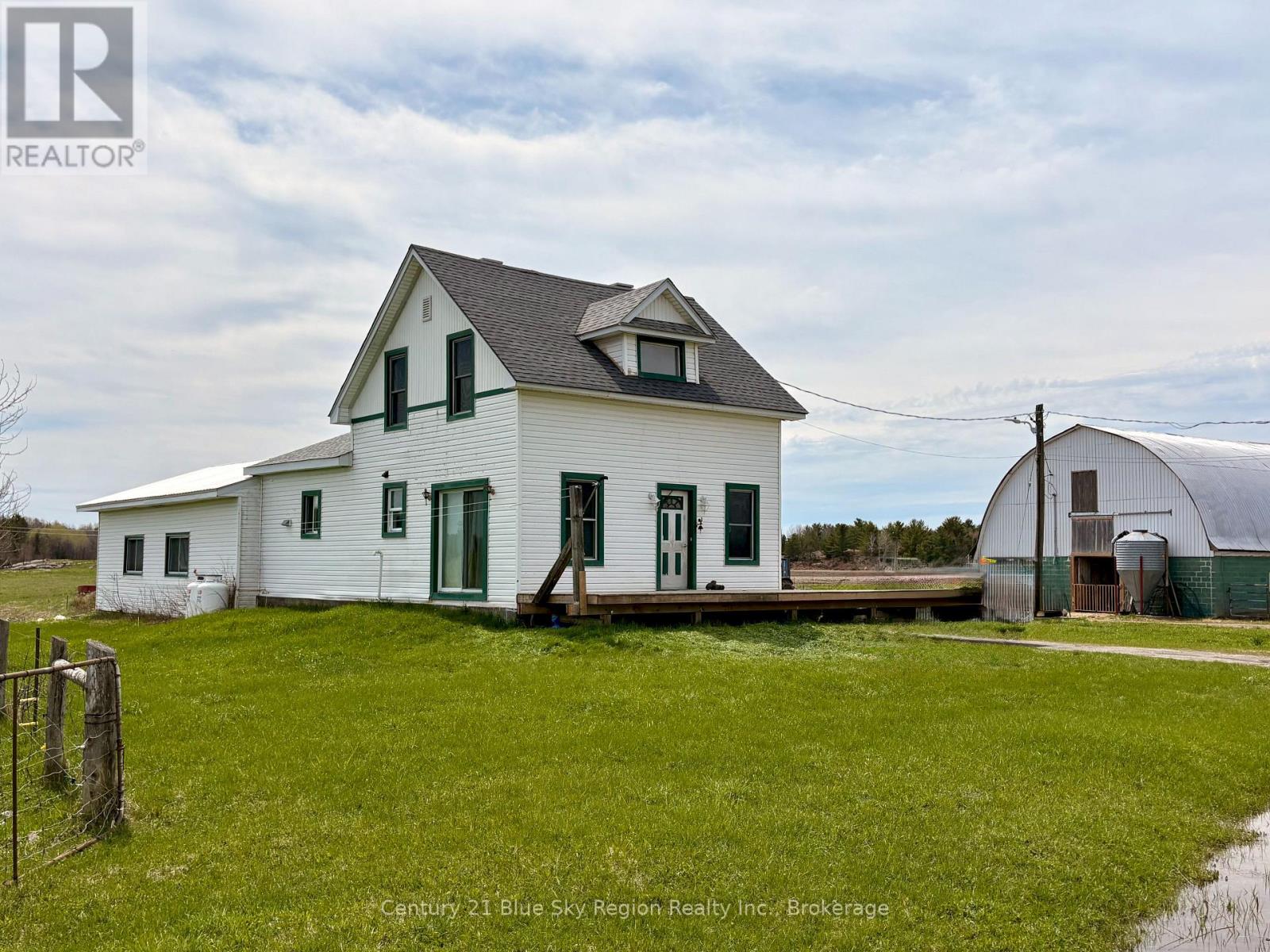 700 Piquette Road, West Nipissing, Ontario  P0H 2M0 - Photo 3 - X13144748