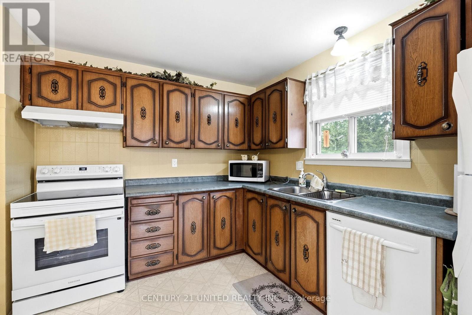 27 Payne Crescent, Port Hope, Ontario  L1A 3Y3 - Photo 8 - X12945720