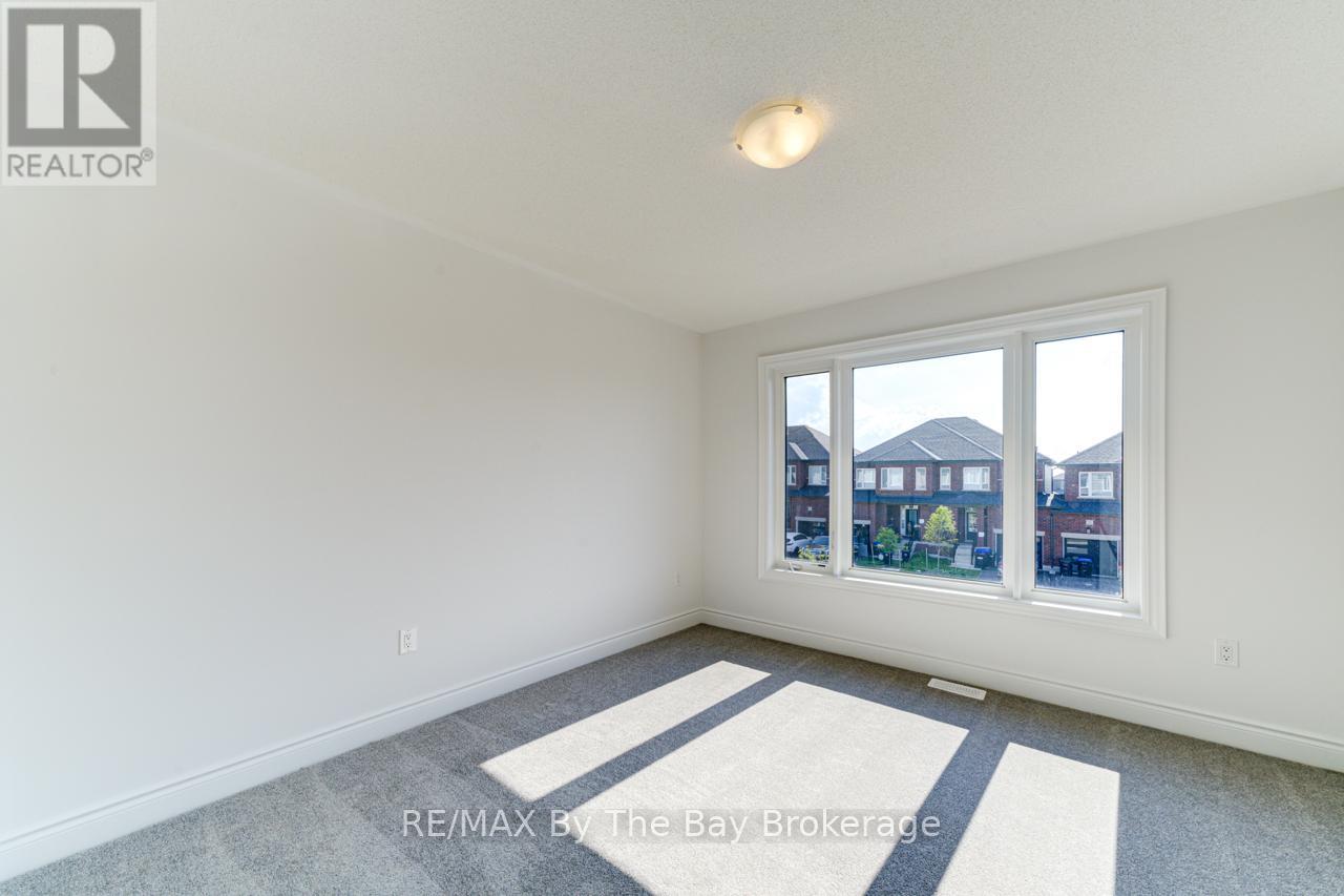 21 Lisa Street, Wasaga Beach, Ontario L9Z 1J9 - Photo 25 - S13144832