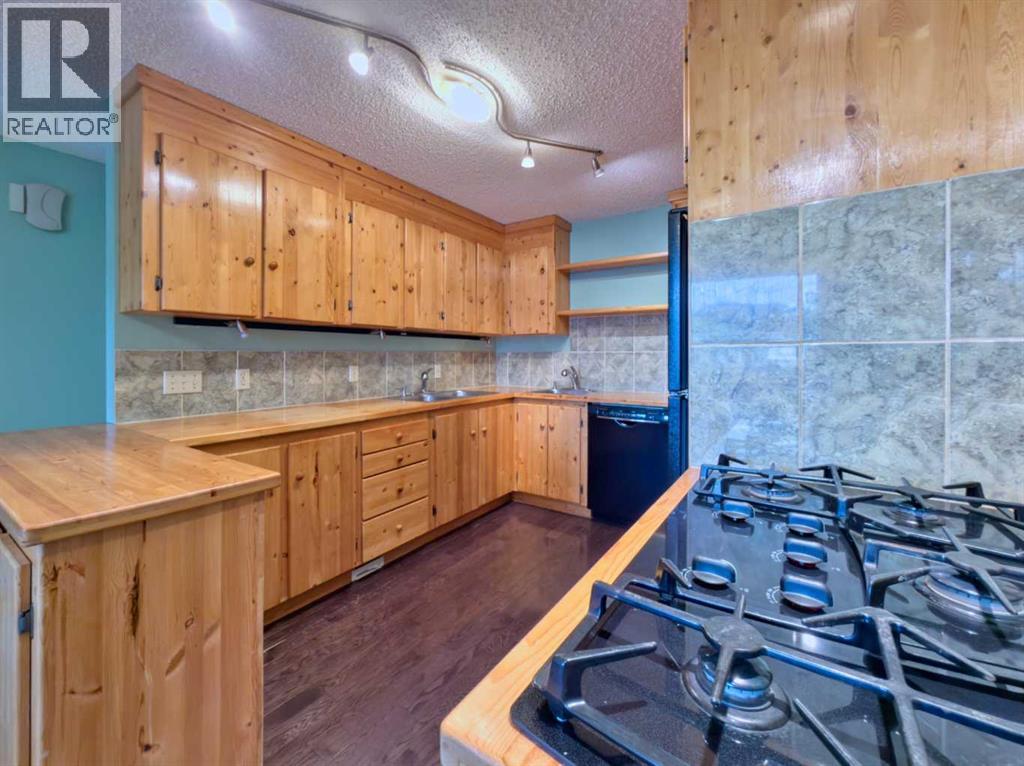 8126 20 Avenue, Coleman, Alberta  T0K 0M0 - Photo 13 - A2312182