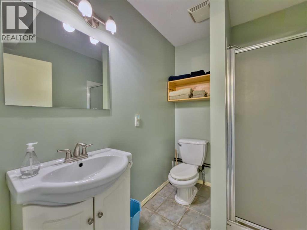 8126 20 Avenue, Coleman, Alberta  T0K 0M0 - Photo 19 - A2312182