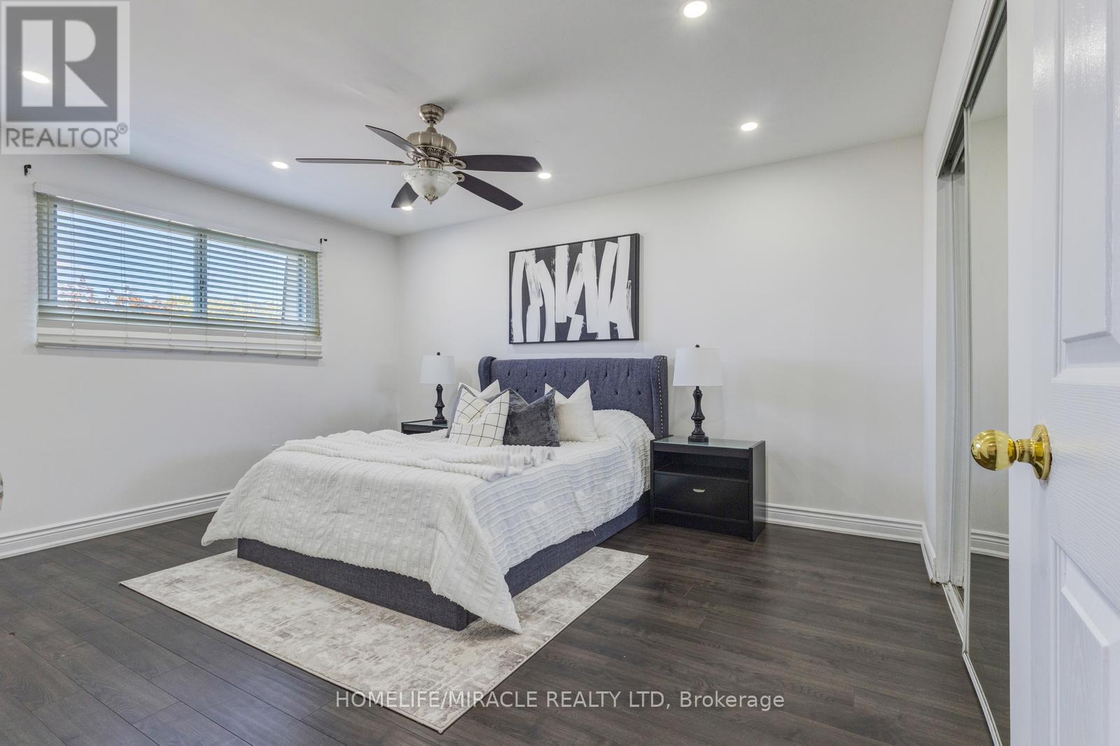 13 - 7450 Darcel Avenue, Mississauga, Ontario  L4T 2X7 - Photo 23 - W13144490