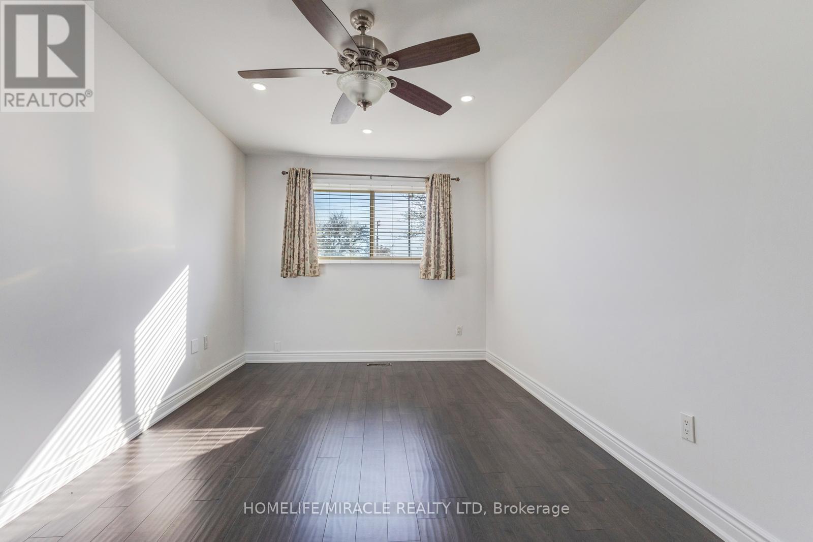 13 - 7450 Darcel Avenue, Mississauga, Ontario  L4T 2X7 - Photo 28 - W13144490