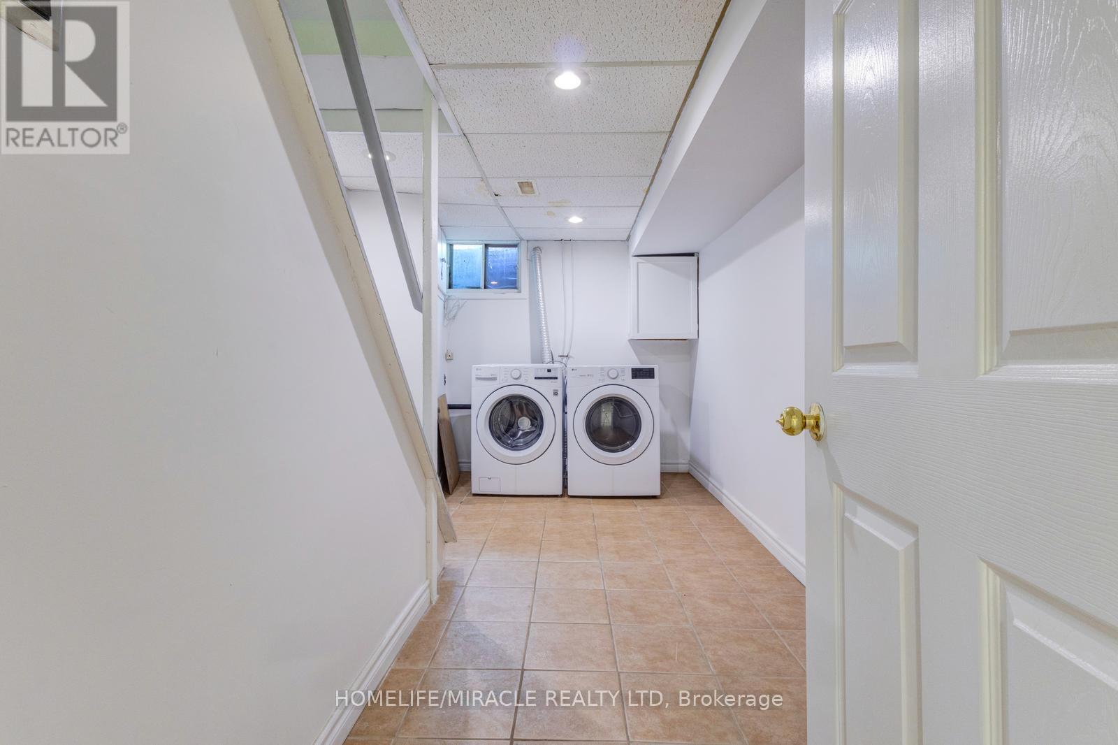 13 - 7450 Darcel Avenue, Mississauga, Ontario  L4T 2X7 - Photo 35 - W13144490