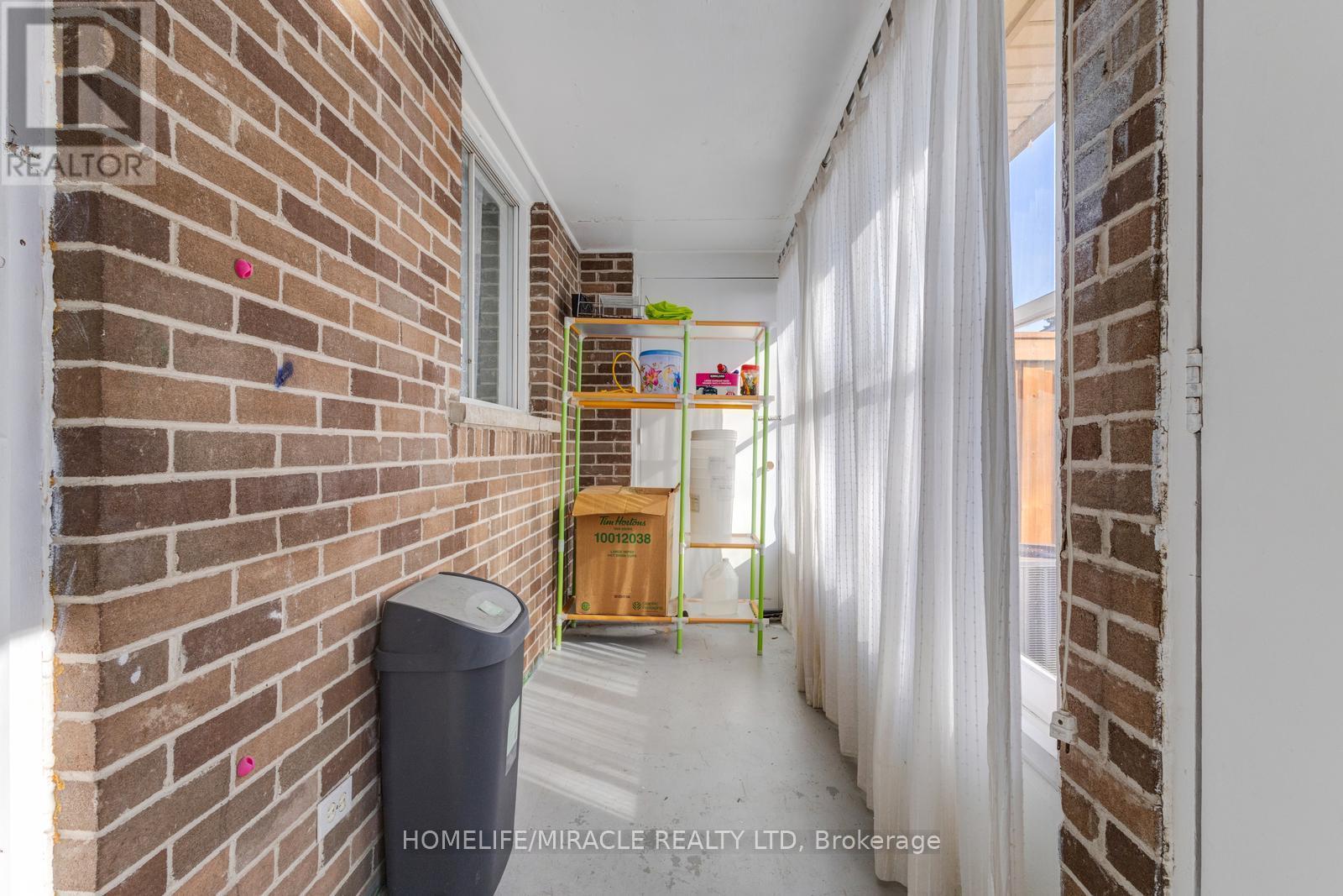 13 - 7450 Darcel Avenue, Mississauga, Ontario  L4T 2X7 - Photo 43 - W13144490