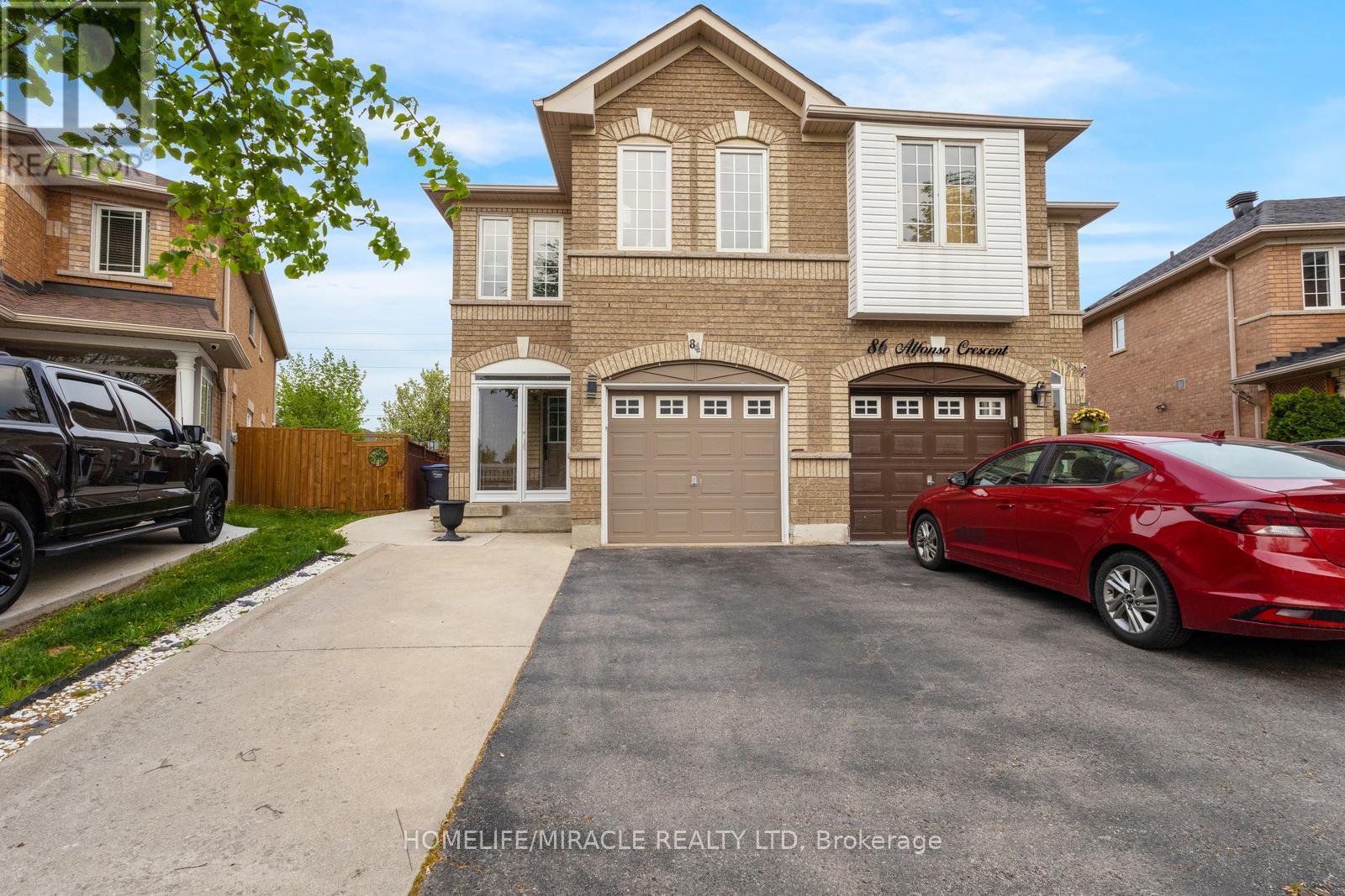 84 Alfonso Crescent, Brampton, Ontario  L6P 1S4 - Photo 1 - W13144538