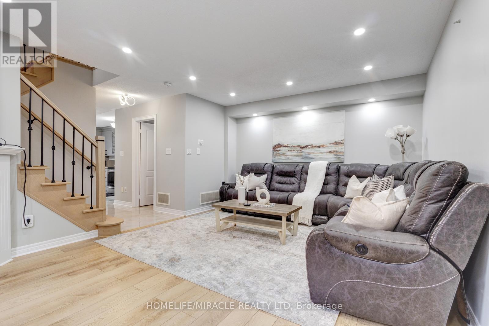 84 Alfonso Crescent, Brampton, Ontario  L6P 1S4 - Photo 12 - W13144538
