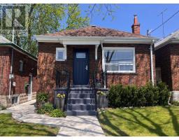8 PRITCHARD AVENUE, Toronto, Ontario