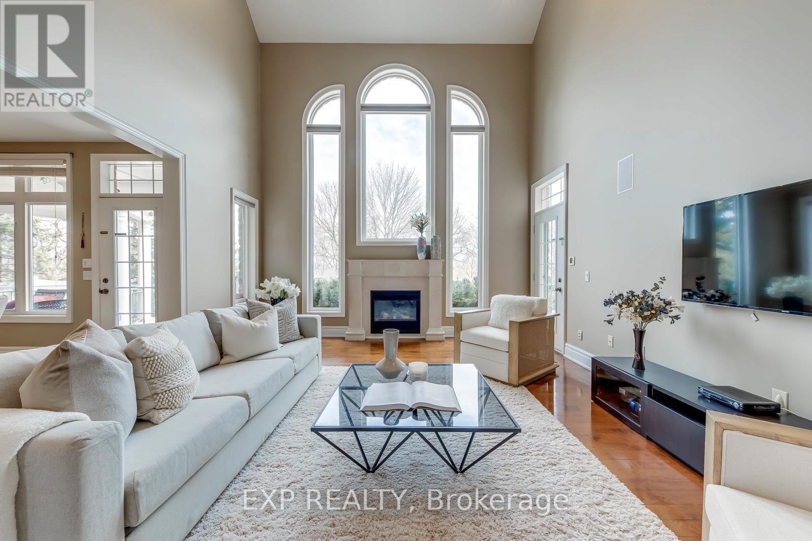 530 Golfview Court, Oakville, Ontario  L6M 4W6 - Photo 13 - W13144574