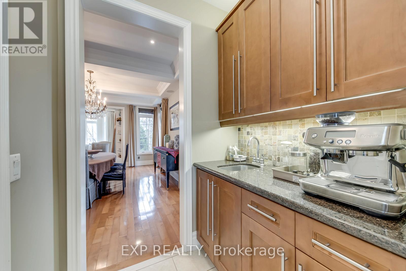 530 Golfview Court, Oakville, Ontario  L6M 4W6 - Photo 19 - W13144574