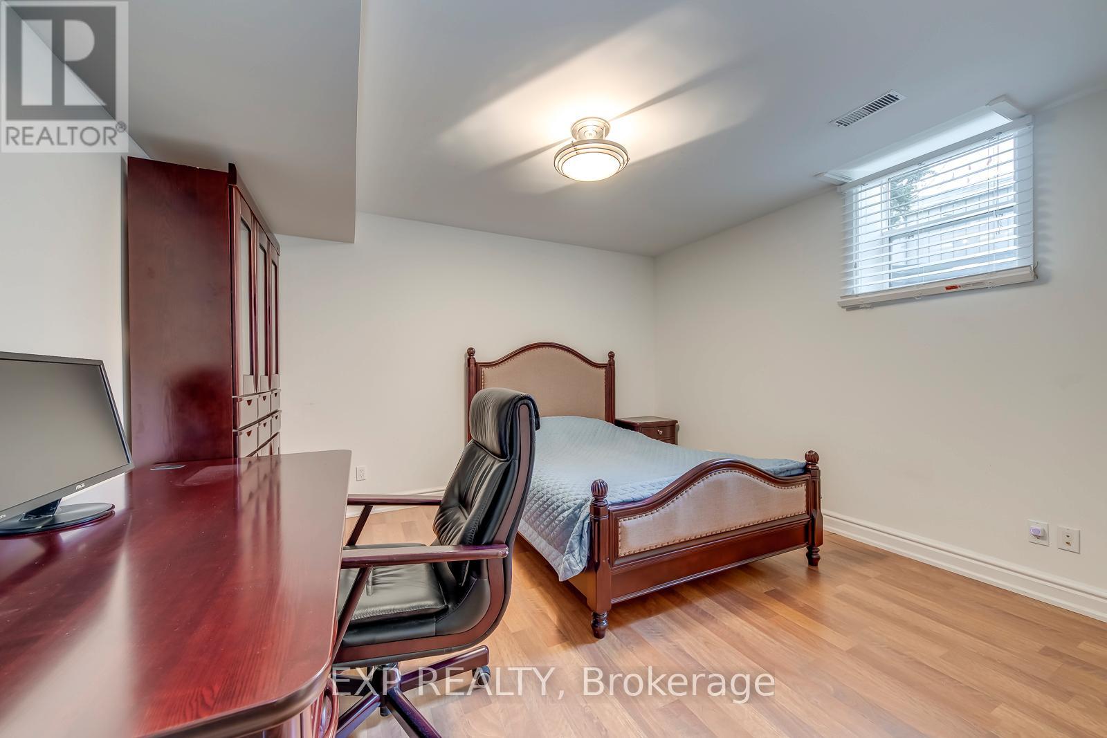 530 Golfview Court, Oakville, Ontario  L6M 4W6 - Photo 40 - W13144574