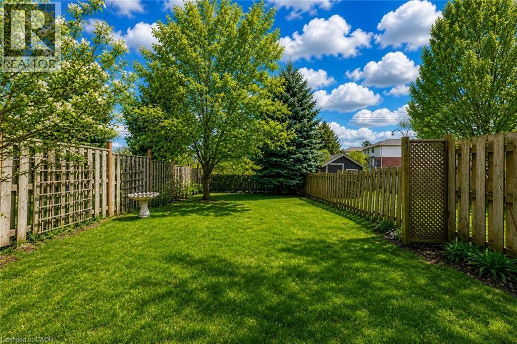 550 Dansbury Drive, Waterloo, Ontario  N2K 4E2 - Photo 39 - 40830451