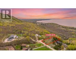 220 HIDDEN LAKE ROAD, blue mountains, Ontario