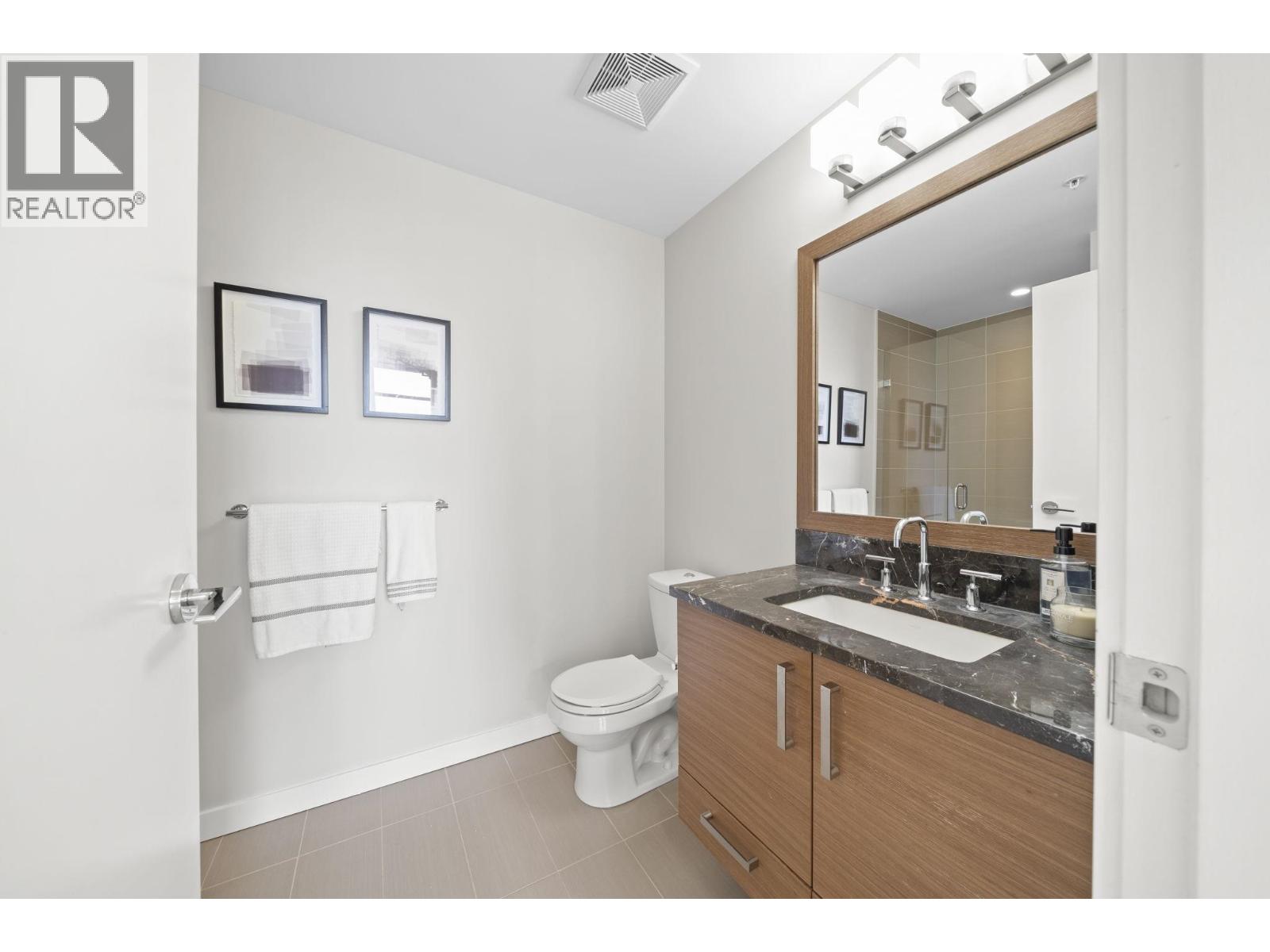 1701 6188 Wilson Avenue, Burnaby, British Columbia  V5H 0A5 - Photo 11 - R3114175