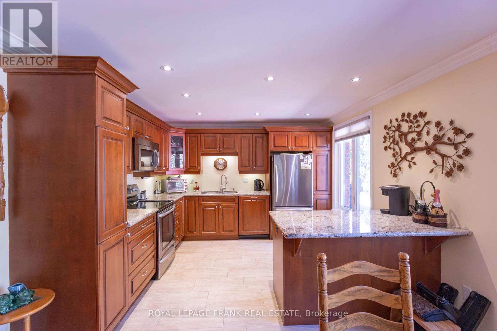 607 - 200 East Street S, Kawartha Lakes, Ontario  K0M 1A0 - Photo 3 - X13144762