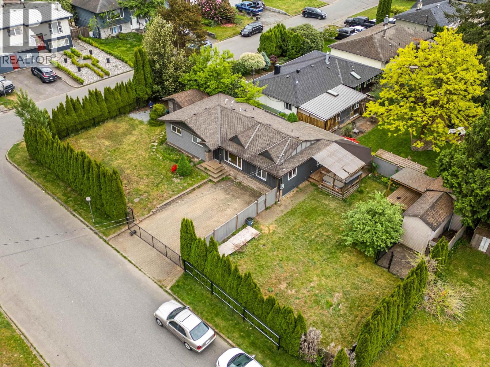 20984 118 Avenue, Maple Ridge, British Columbia  V2X 2M7 - Photo 4 - R3121155