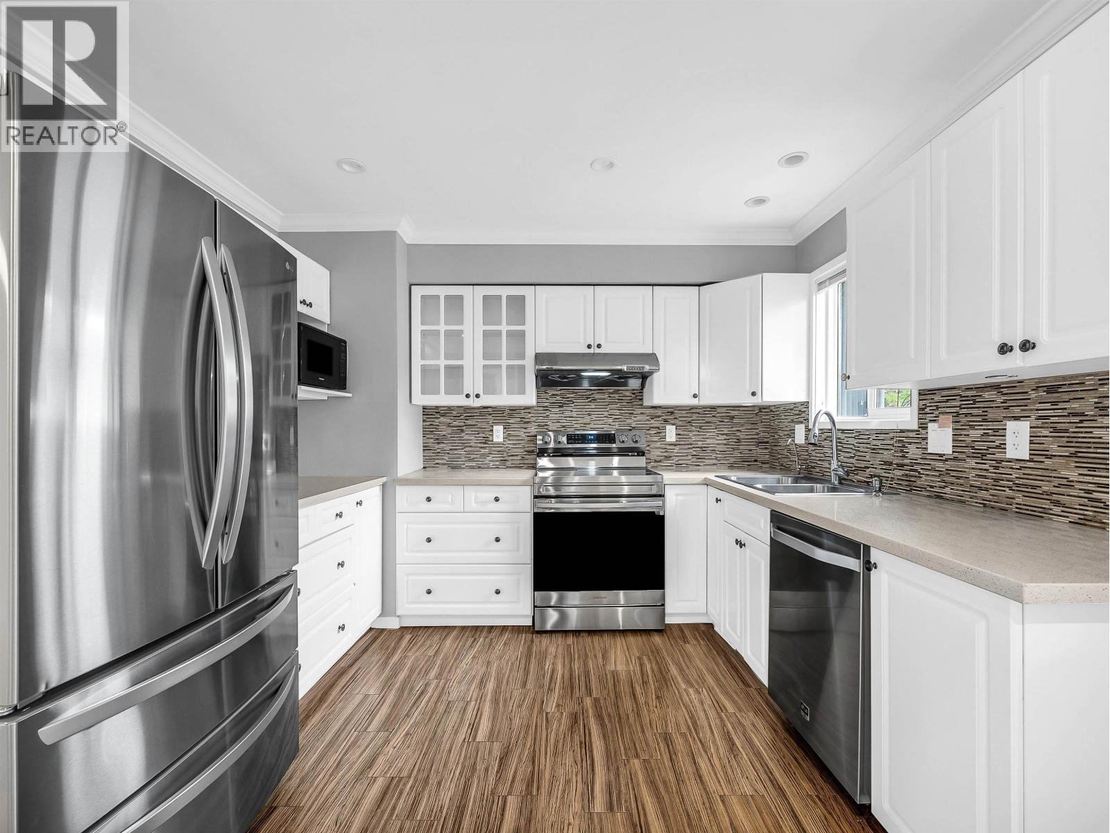 20984 118 Avenue, Maple Ridge, British Columbia  V2X 2M7 - Photo 8 - R3121155