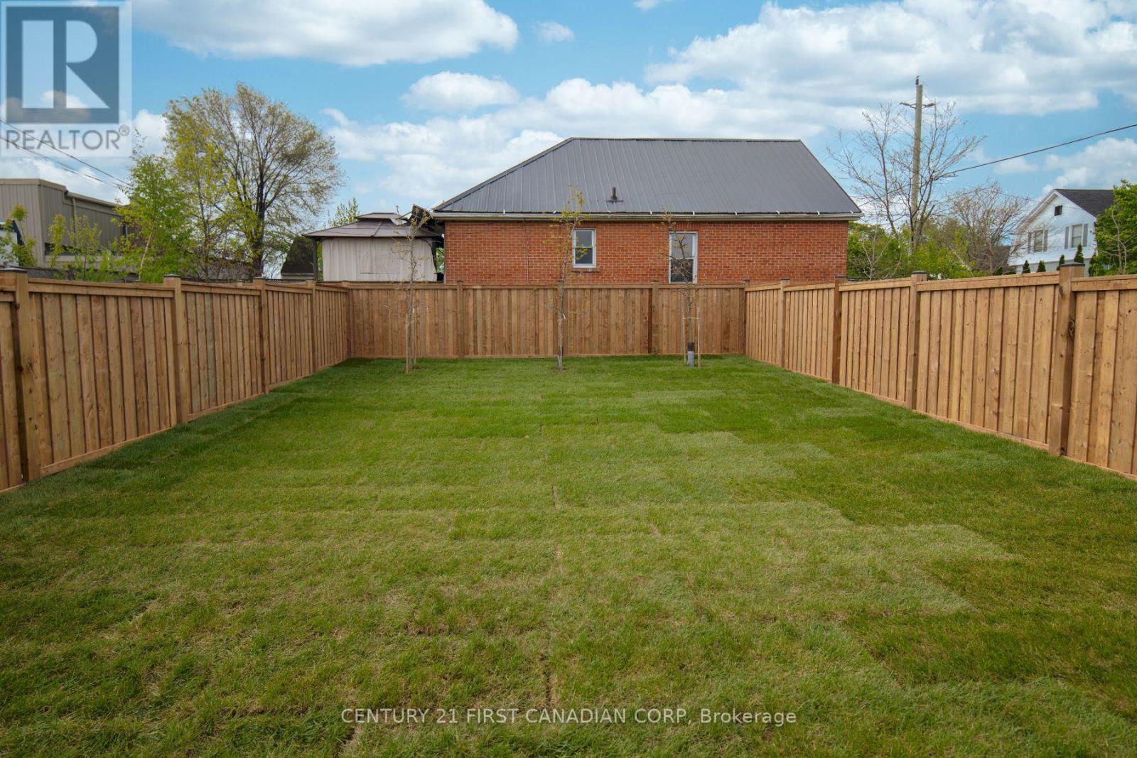 5 Briscoe Street W, London South, Ontario  N6J 1L7 - Photo 31 - X13144588