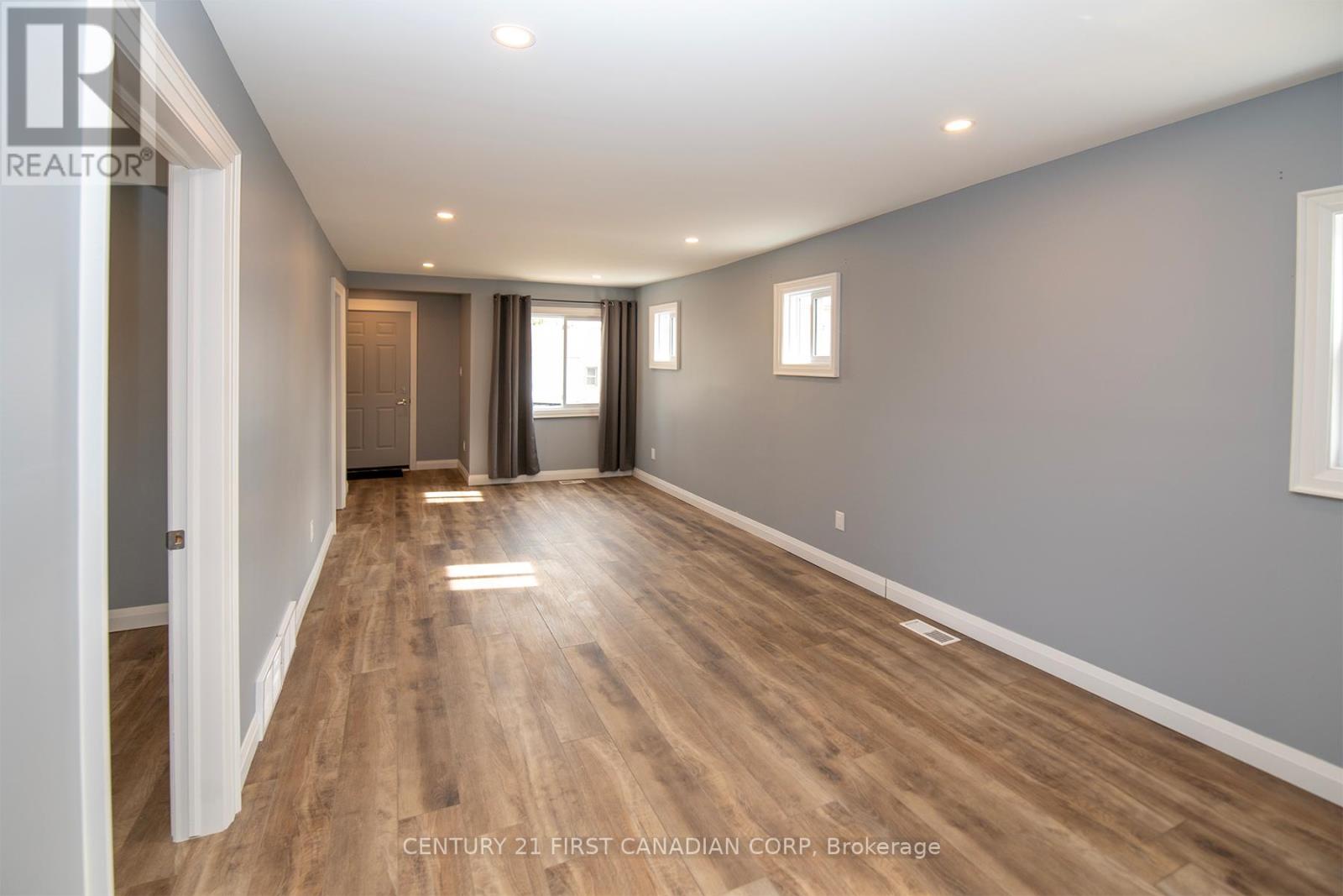 5 Briscoe Street W, London South, Ontario  N6J 1L7 - Photo 7 - X13144588