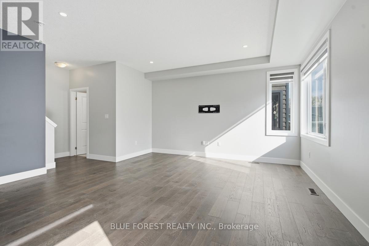 21 - 177 Edgevalley Road, London East, Ontario  N5V 0C5 - Photo 15 - X13144830