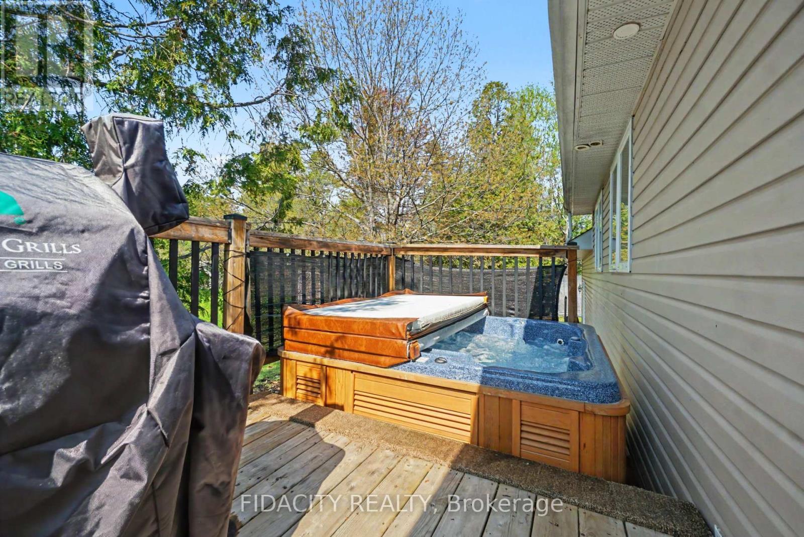 266 Clifford Campbell Street, Ottawa, Ontario  K0A 1X0 - Photo 34 - X13144722