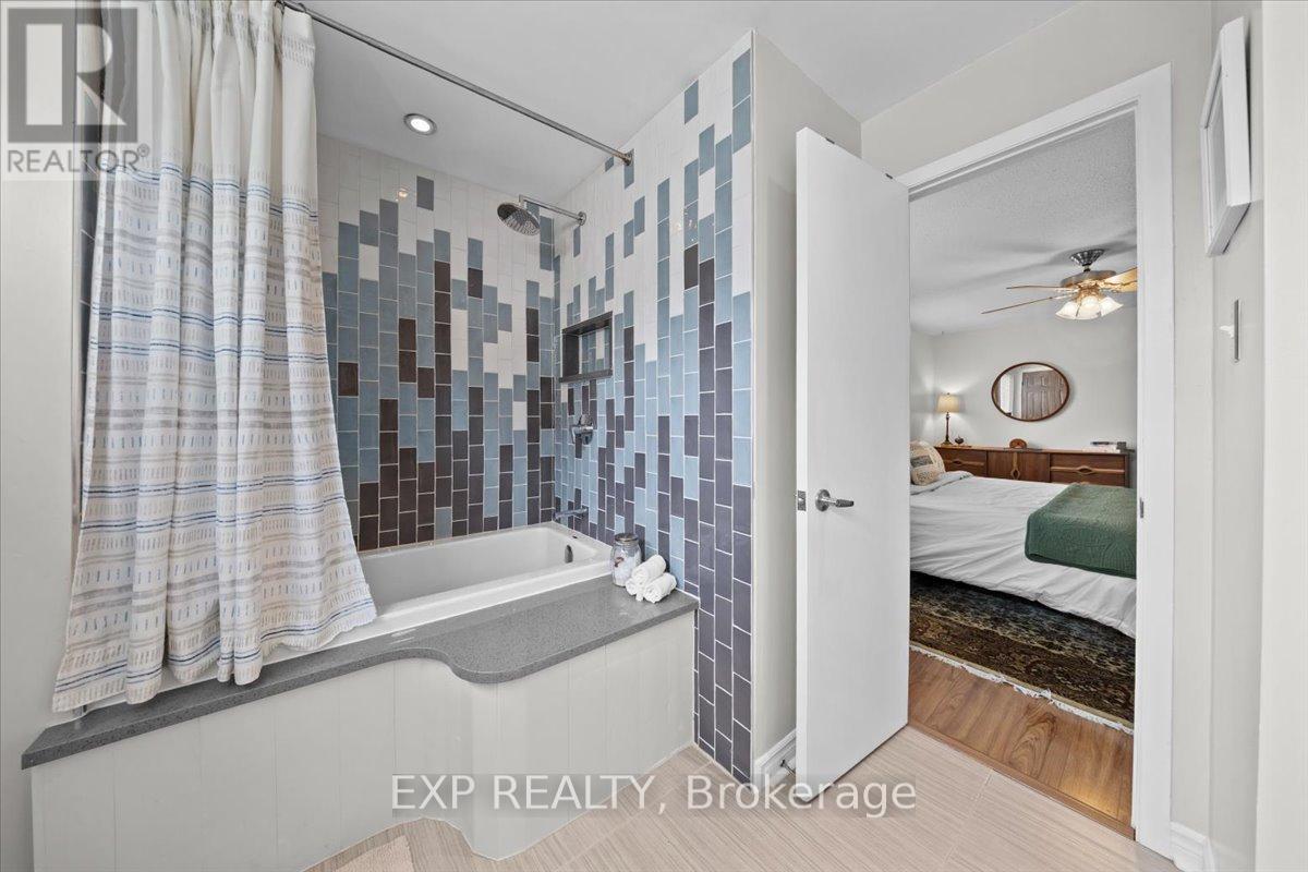 1073 St Germain Crescent, Ottawa, Ontario  K1C 2L7 - Photo 24 - X13144760