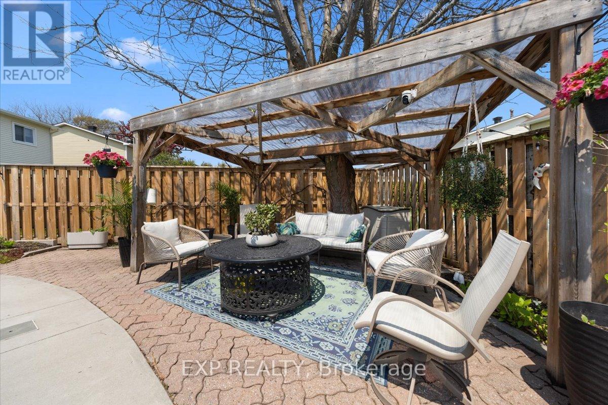 1073 St Germain Crescent, Ottawa, Ontario  K1C 2L7 - Photo 34 - X13144760