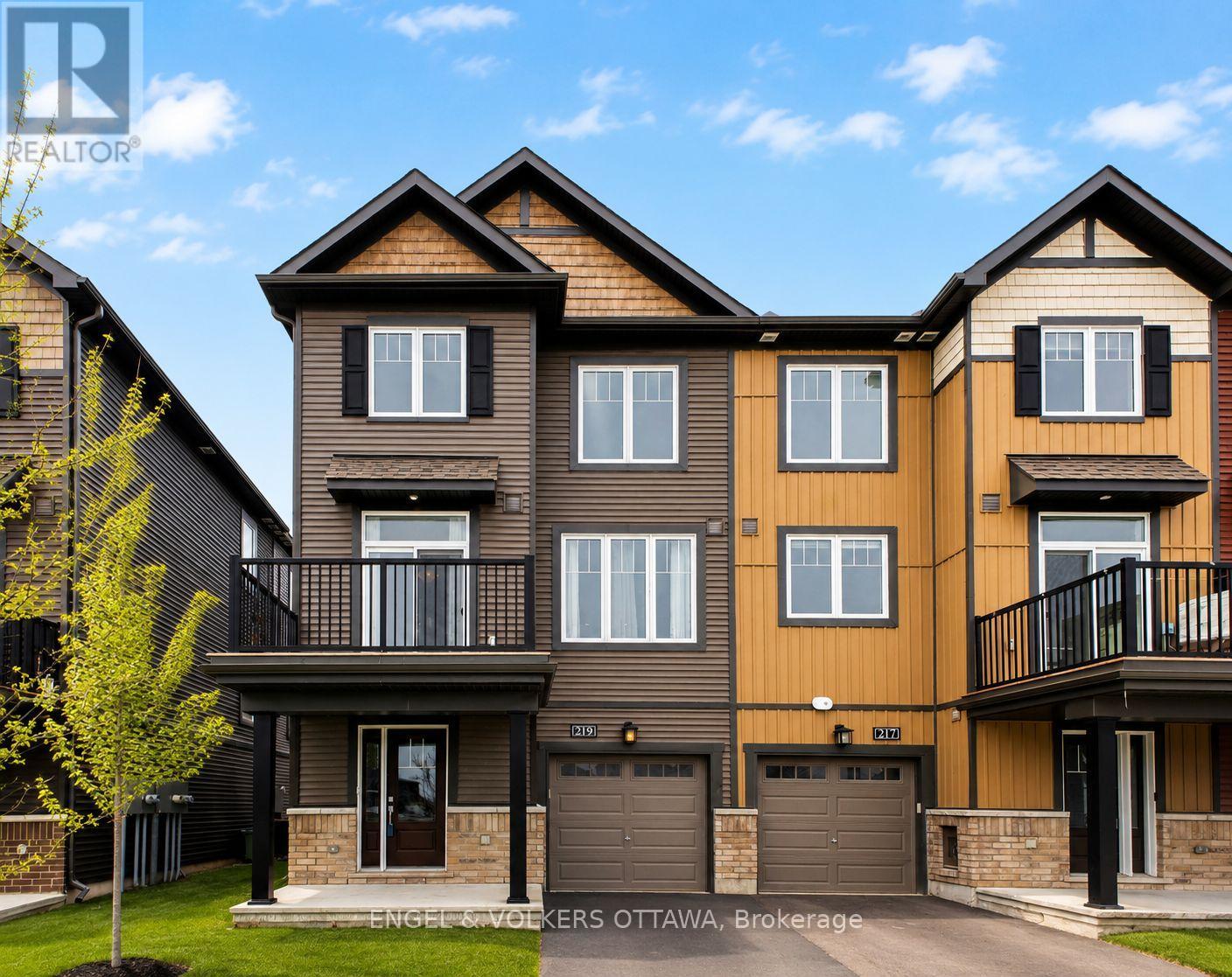 219 Liebe Terrace, Ottawa, Ontario  K2J 6R9 - Photo 1 - X13144786