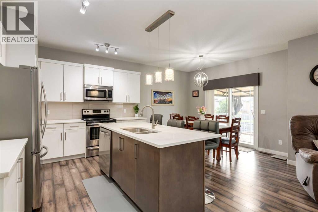 165 Bayside Loop SW, Airdrie, Alberta  T4B 3W7 - Photo 6 - A2311272