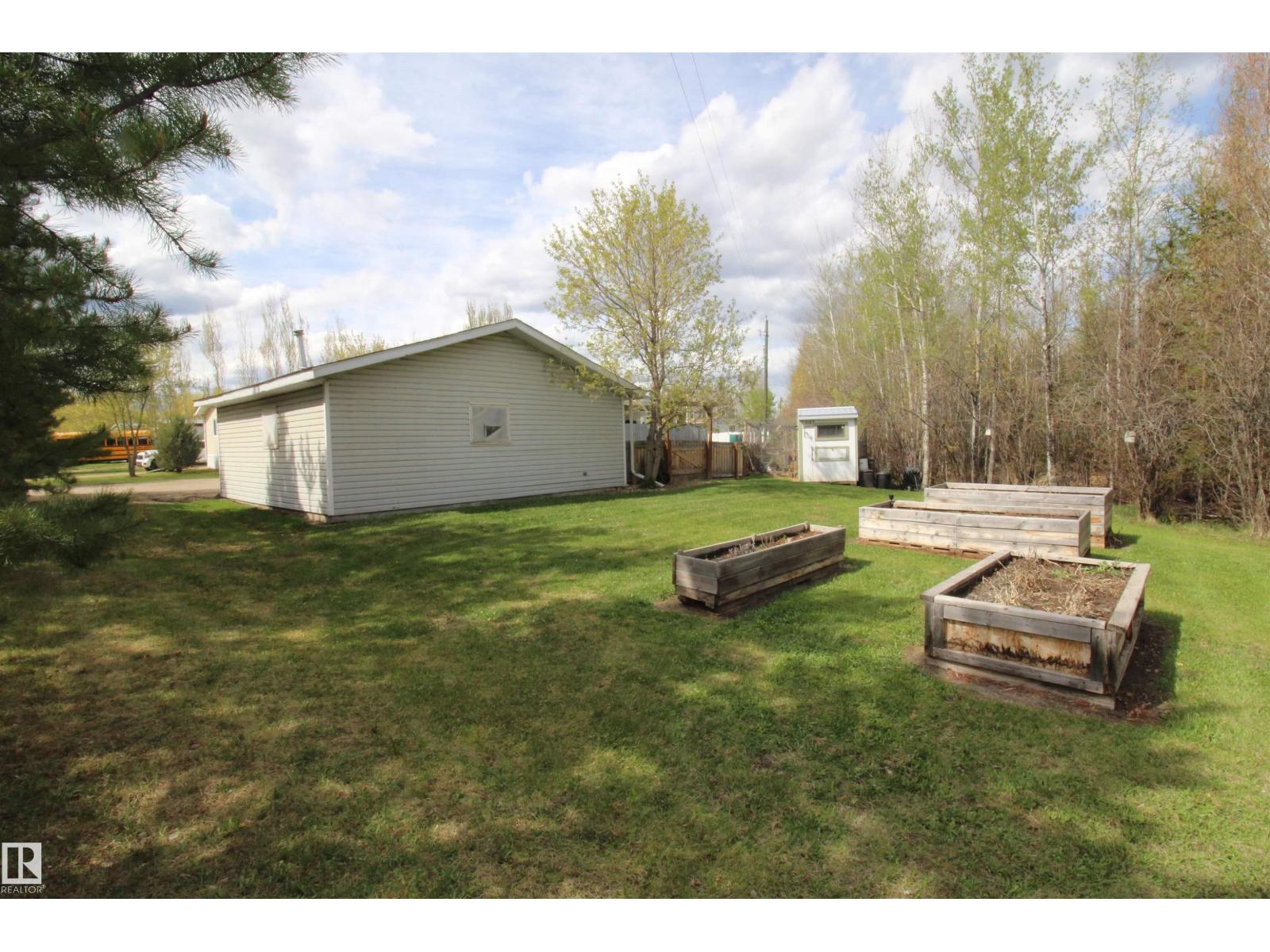 4704 52 Av, Sangudo, Alberta  T0E 2A0 - Photo 11 - E4488584