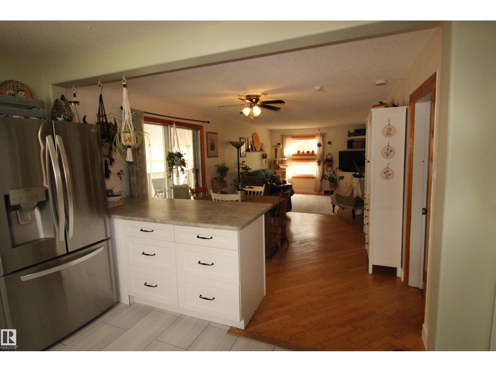 4704 52 Av, Sangudo, Alberta  T0E 2A0 - Photo 14 - E4488584