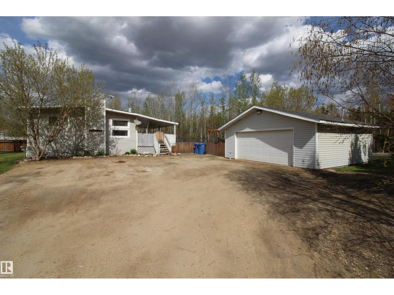 4704 52 Av, Sangudo, Alberta  T0E 2A0 - Photo 2 - E4488584