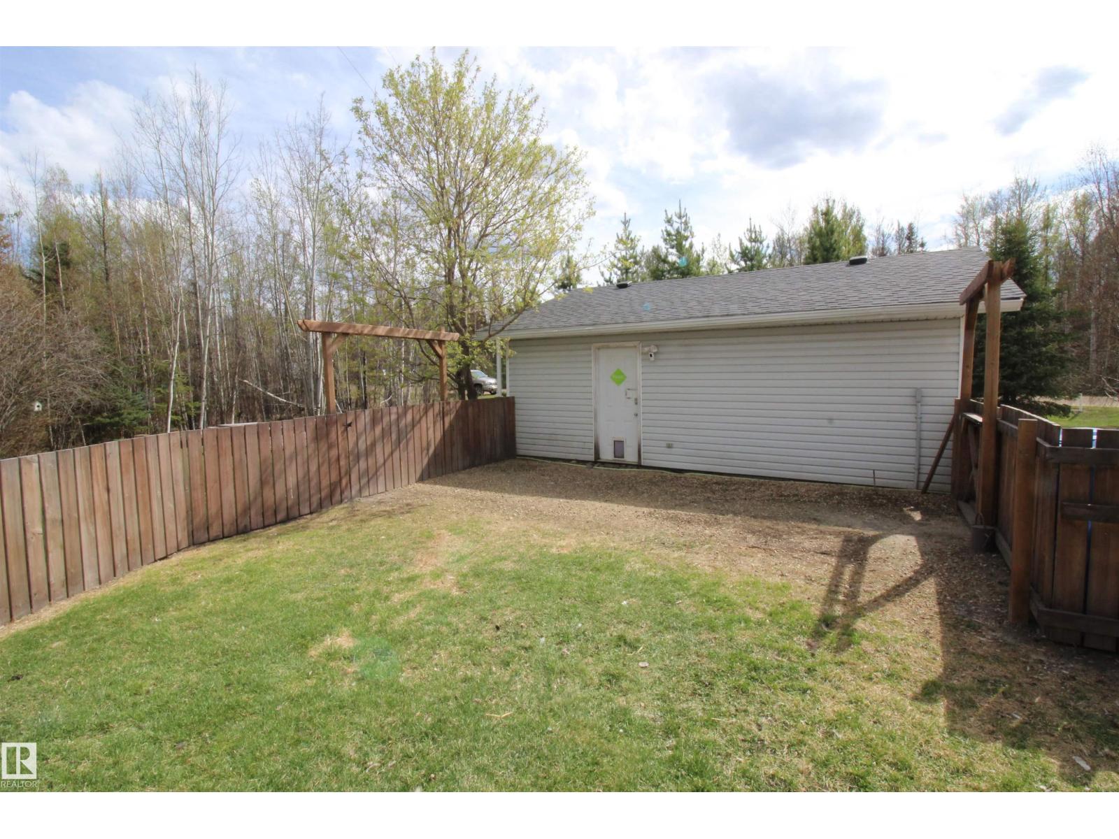 4704 52 Av, Sangudo, Alberta  T0E 2A0 - Photo 9 - E4488584