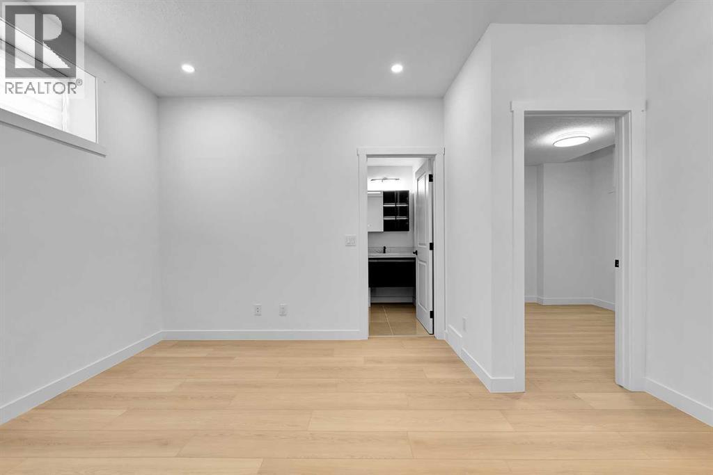 2605 1 Street NE, Calgary, Alberta  T2E 1X8 - Photo 32 - A2312135
