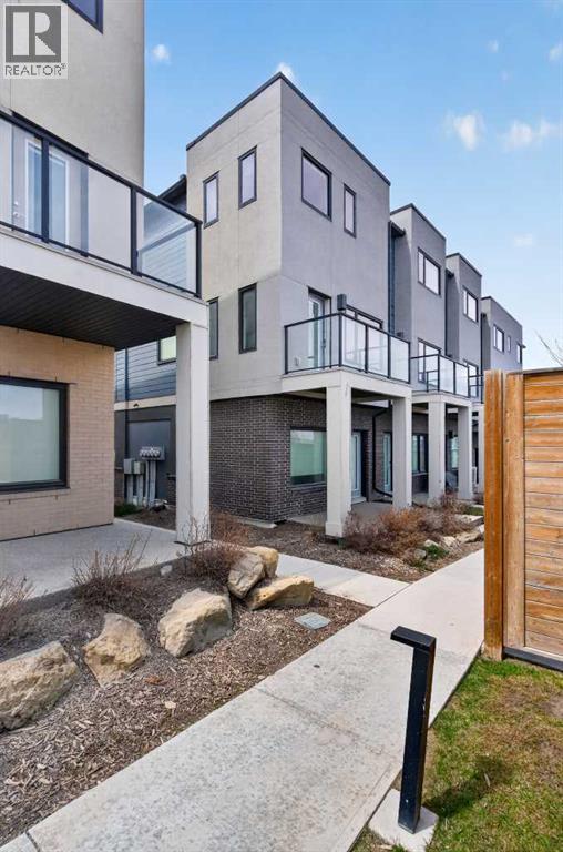 901, 218 Sherwood Square NW, Calgary, Alberta  T3R 0Y2 - Photo 2 - A2312168