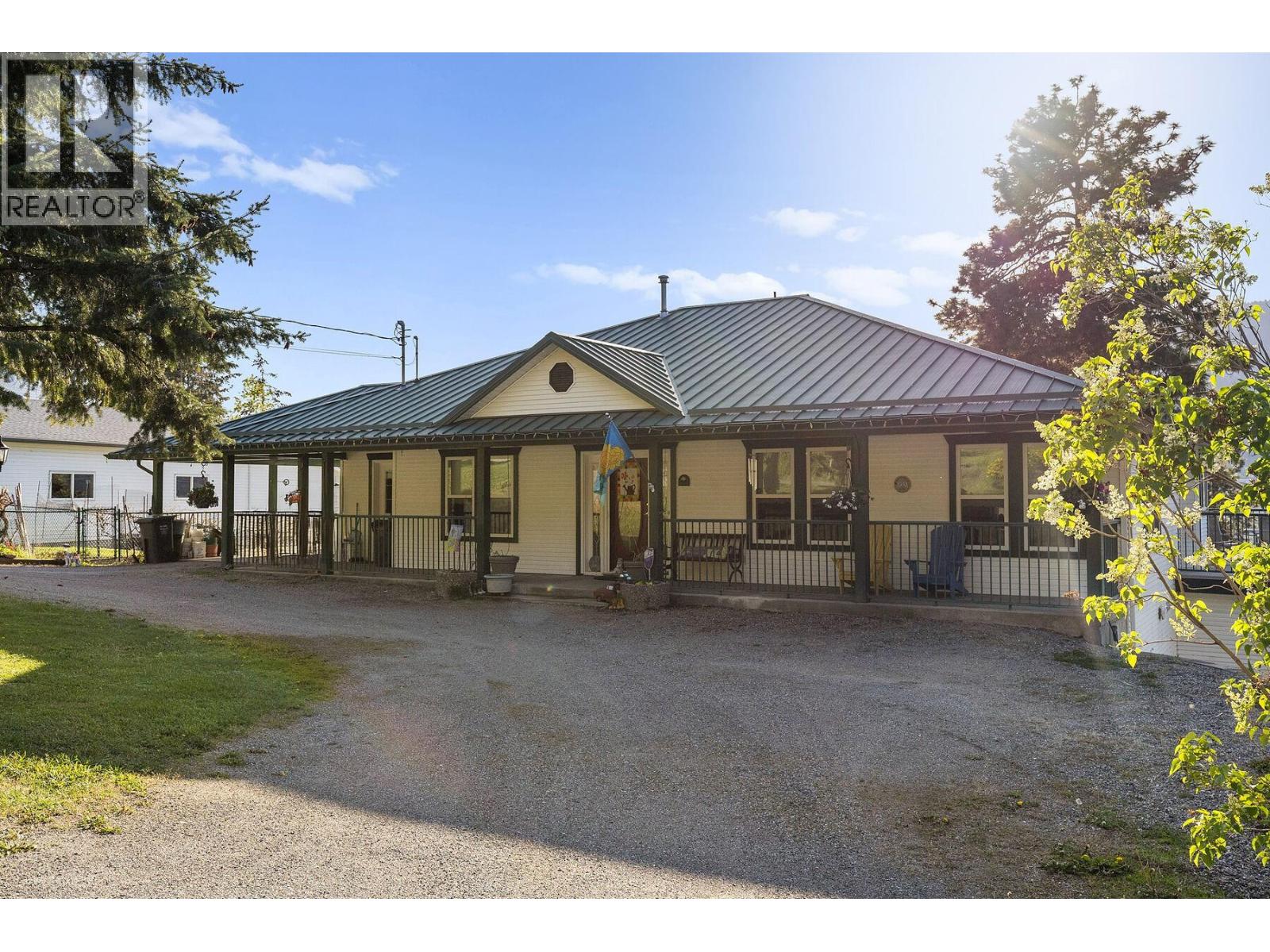 15326 Oyama Road, Lake Country, British Columbia  V4V 2C5 - Photo 6 - 10387891