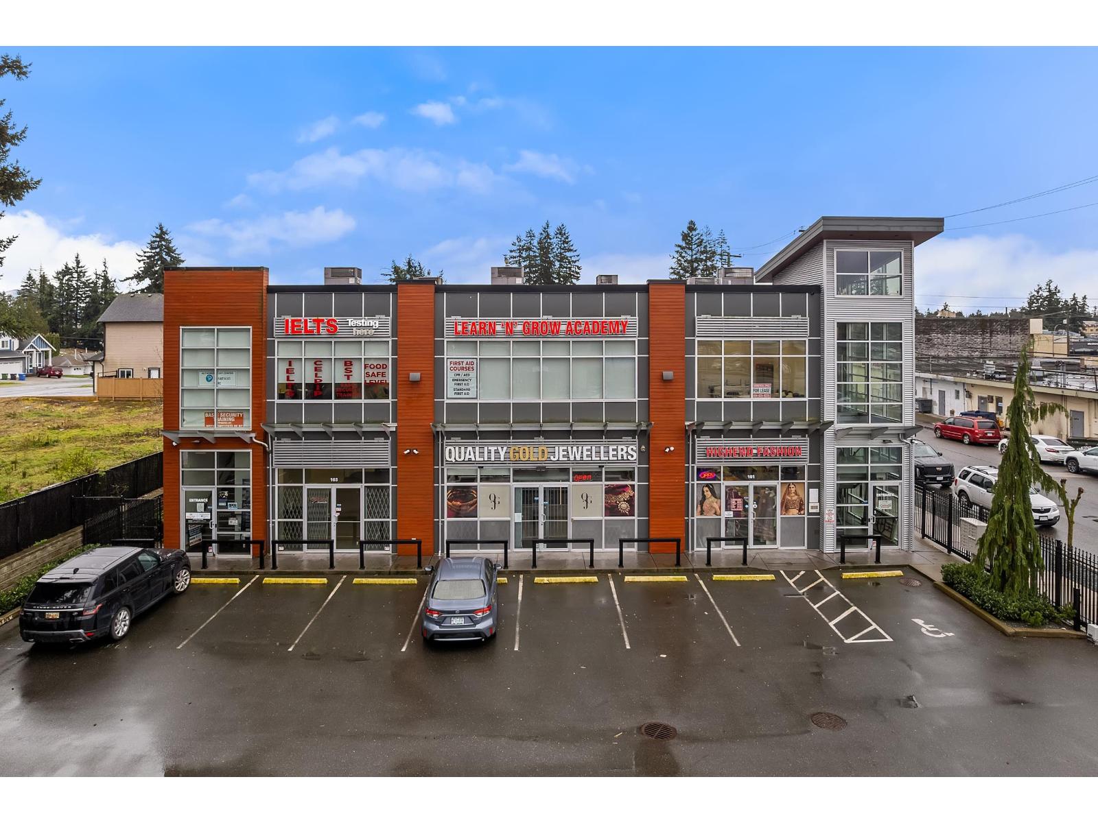 202 2646 Auburn Street, Abbotsford, British Columbia  V2T 3J9 - Photo 2 - C8078840