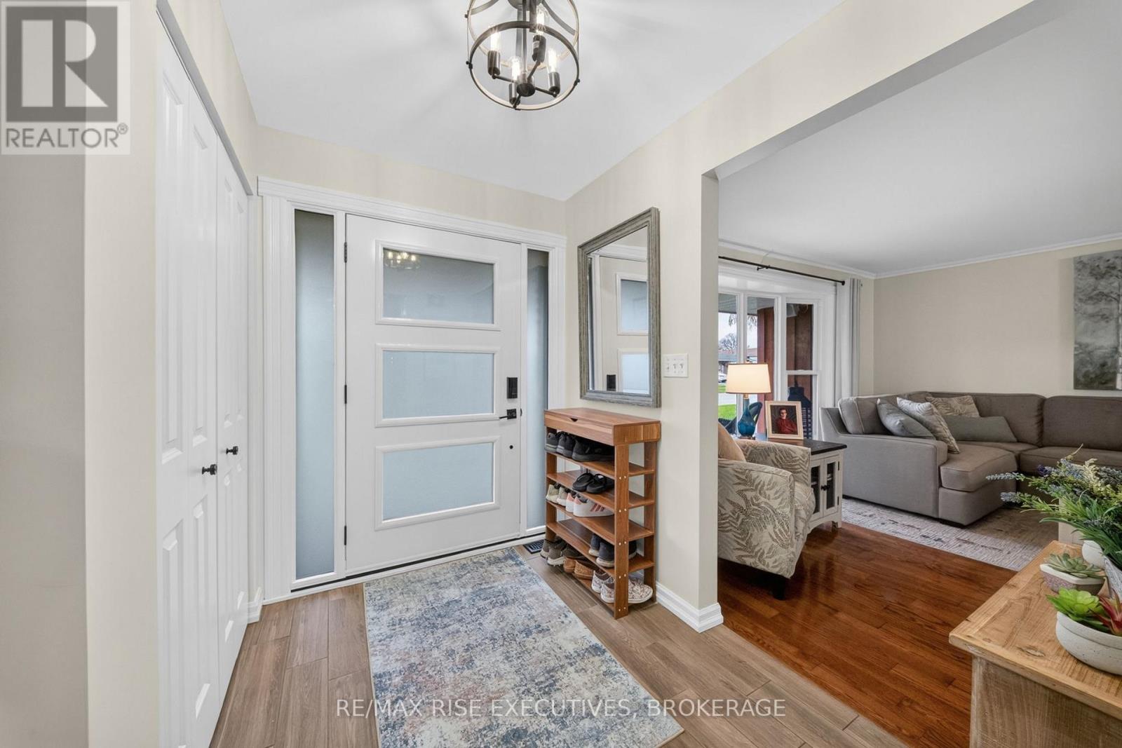 931 Lincoln Drive, Kingston, Ontario  K7M 4Z3 - Photo 4 - X13144602