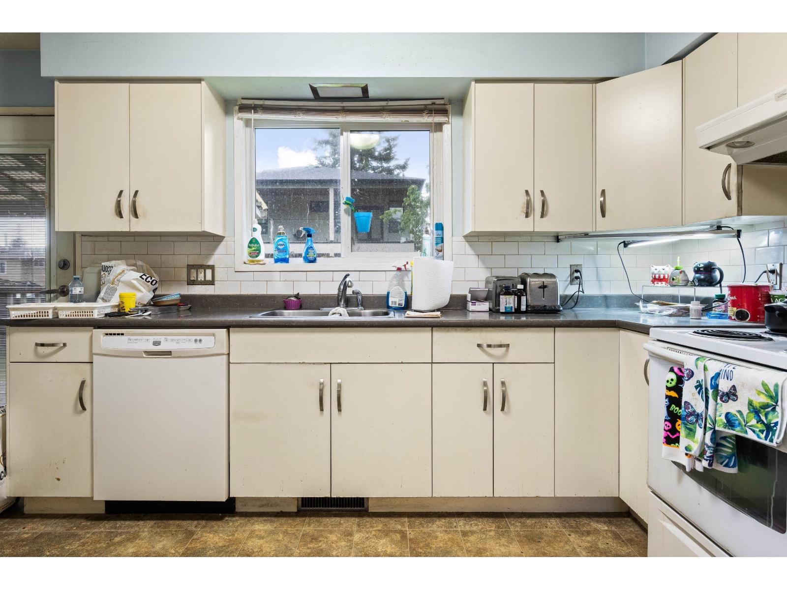 2141 Lynden Street, Abbotsford, British Columbia  V2T 3B6 - Photo 9 - R3124812