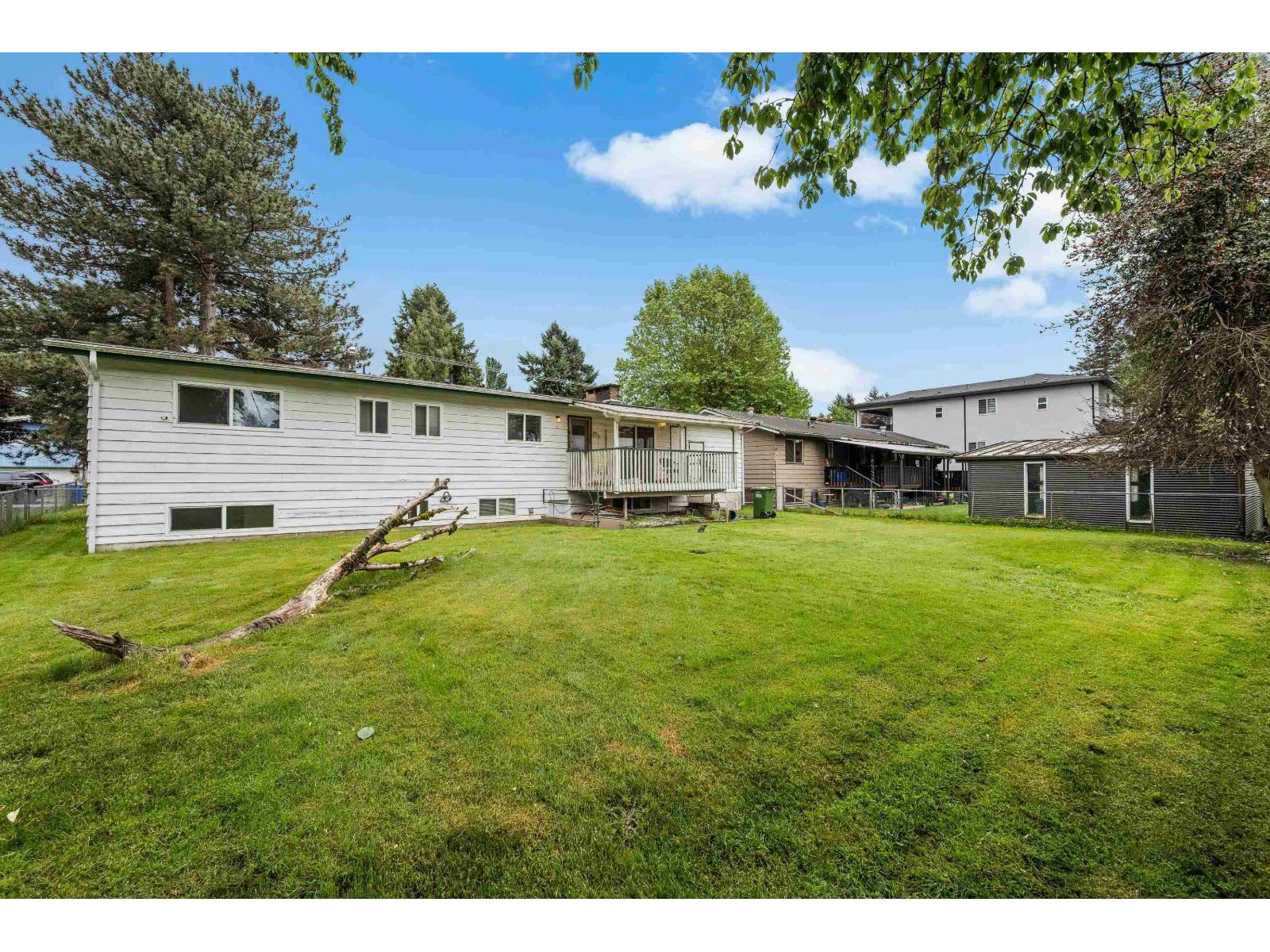 2141 Lynden Street, Abbotsford, British Columbia  V2T 3B6 - Photo 8 - R3124812