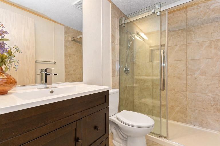 14 2035 Martens Street, Abbotsford, British Columbia  V2T 6M3 - Photo 8 - R3113147
