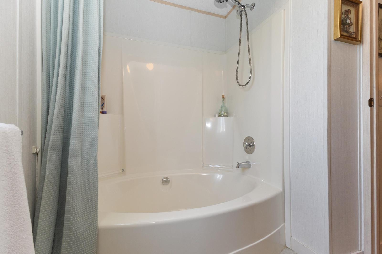 14 2035 Martens Street, Abbotsford, British Columbia  V2T 6M3 - Photo 9 - R3113147
