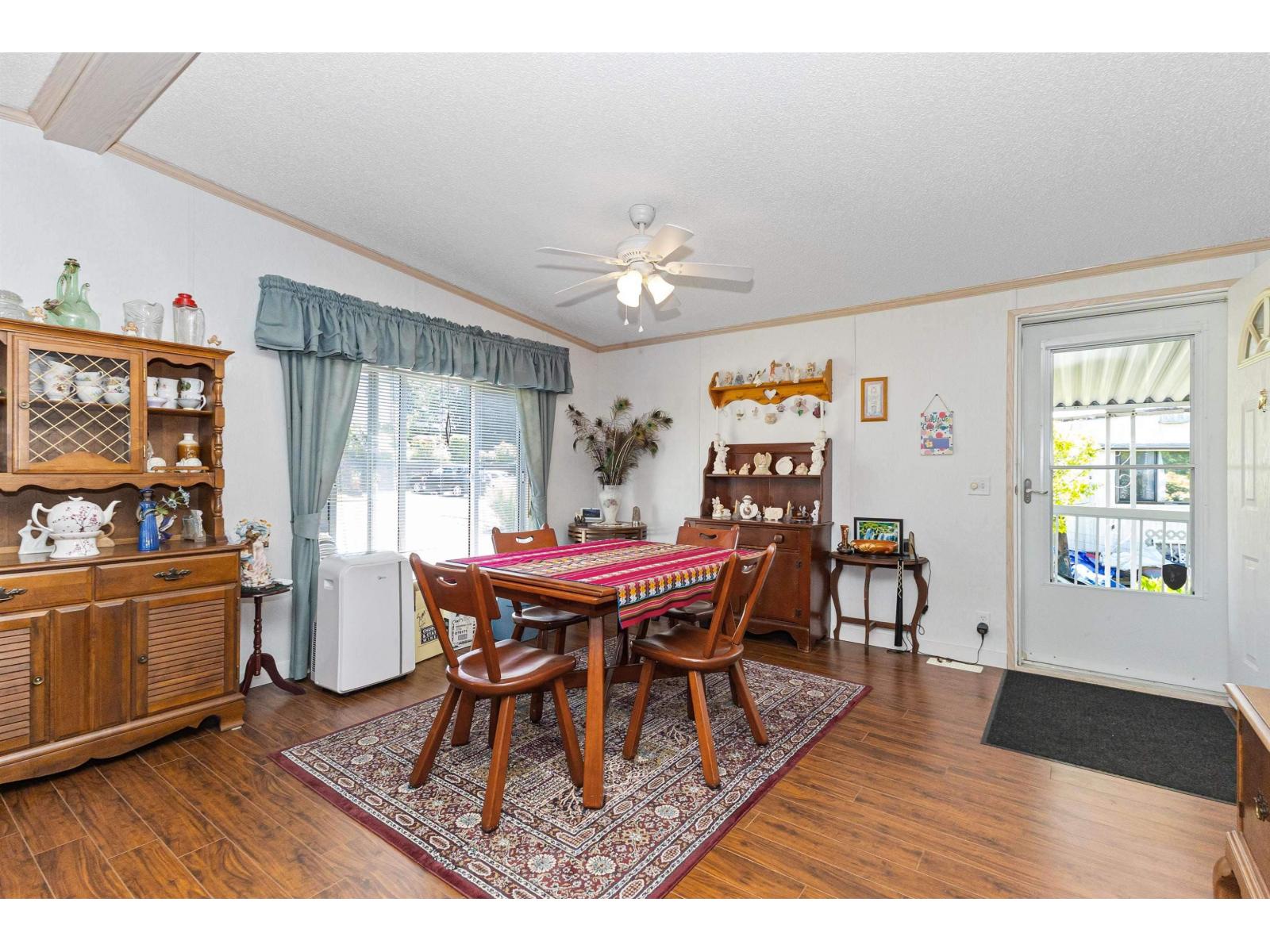 14 2035 Martens Street, Abbotsford, British Columbia  V2T 6M3 - Photo 4 - R3113147